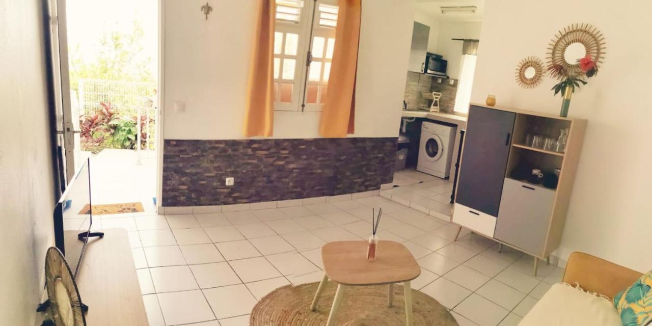 Abri Papaye Apartment Riviere-Salee Екстериор снимка