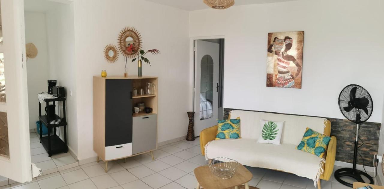 Abri Papaye Apartment Riviere-Salee Екстериор снимка