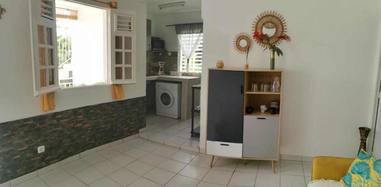 Abri Papaye Apartment Riviere-Salee Екстериор снимка